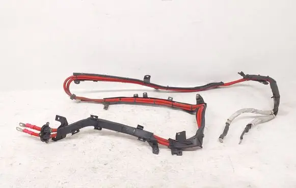 BMW 5 G30 G31 G38 Positive cable (battery) 6807332 6807331 65248845