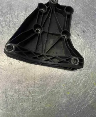 BMW 7 E65 E66 A/C compressor mount bracket 14011810DE