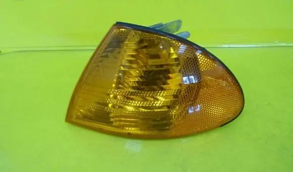 Front indicator light