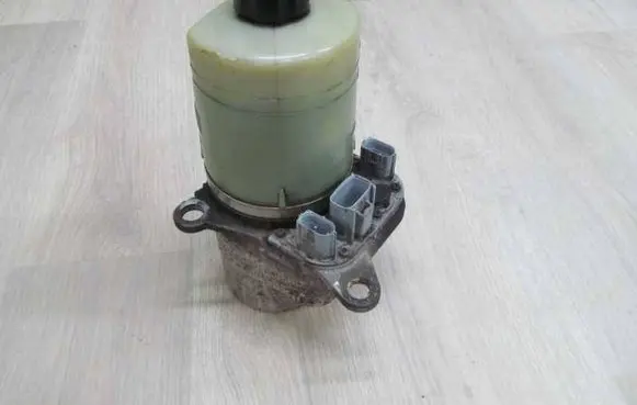 Ford Focus C-MAX Power steering pump 4M51-3K514-BF 40185