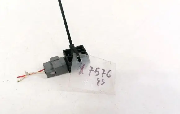Hyundai Santa Fe Airbag deployment crash/impact sensor 9592028000 95920-28000