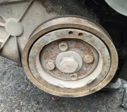 Opel Astra G Crankshaft pulley