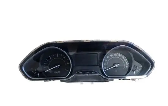 Peugeot 208 Speedometer (instrument cluster) 9813848980