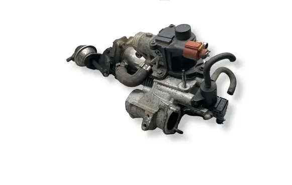 Nissan Note (E11) EGR valve cooler 147356133R 310513A
