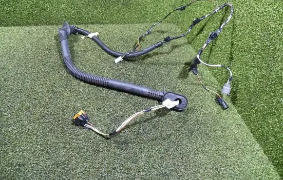 Renault Master III Rear door wiring loom 240514114R 8200778255
