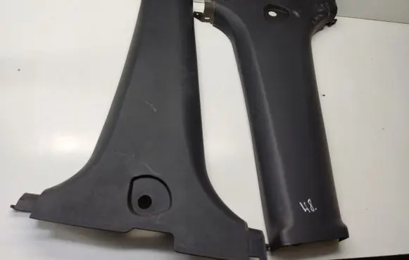 (B) pillar trim (bottom)
