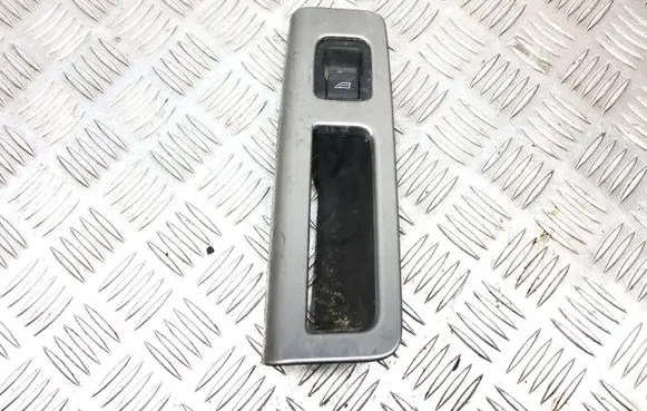 Volvo S40 Electric window control switch 30658449 03451400 65884