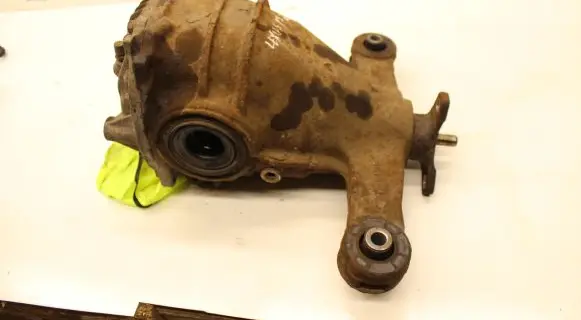 Lexus IS 220D-250-350 Rear differential