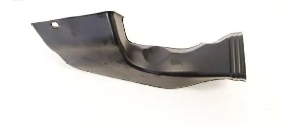 Ford Focus Cabin air duct channel BM5118C299AB