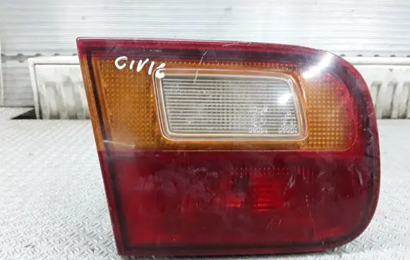 Honda Civic Tailgate rear/tail lights 0431132