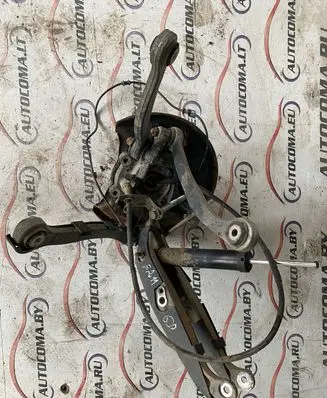 Mercedes-Benz E W211 Rear wheel hub