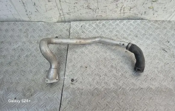 BMW 4 F32 F33 Engine coolant pipe/hose 11537649302 7649302 3021645