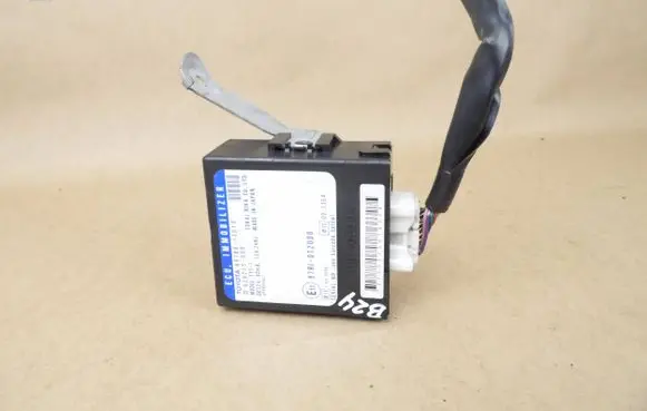 Toyota Corolla E120 E130 Immobilizer control unit/module 8978013010 626215000 97RI012008