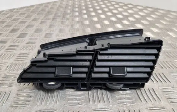 Peugeot 3008 I Dash center air vent grill 14112