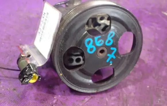 Mazda Premacy Power steering pump