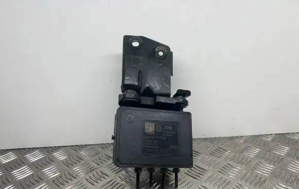 Skoda Superb B8 (3V) ABS Pump 3Q0907379AB