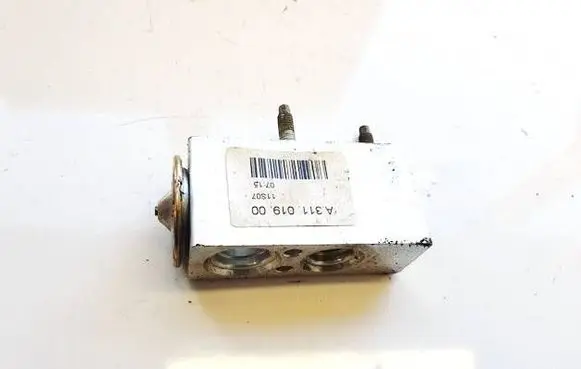 Air conditioning (A/C) expansion valve