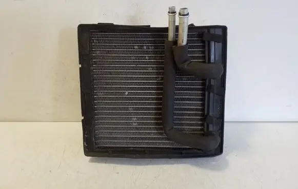 Nissan Pathfinder R51 Air conditioning (A/C) radiator (interior) 