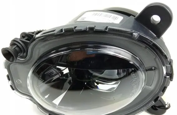 Volkswagen Cross Polo Front fog light 5FJ941702