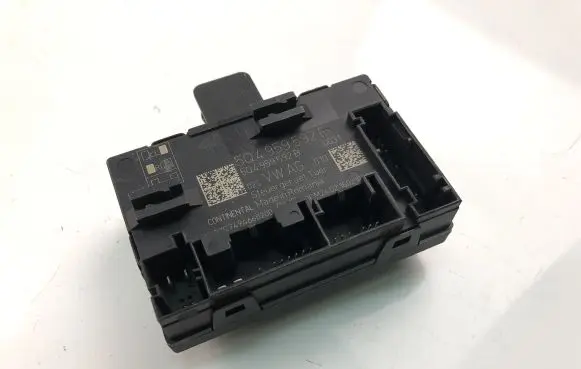 Volkswagen PASSAT B8 Other control units/modules 5Q4959592E