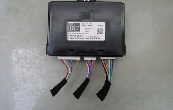 Mazda CX-30 Door control unit/module B0J8675M0E B0J8675M0