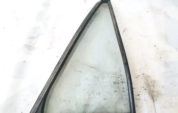 Mitsubishi Lancer Rear vent window glass 