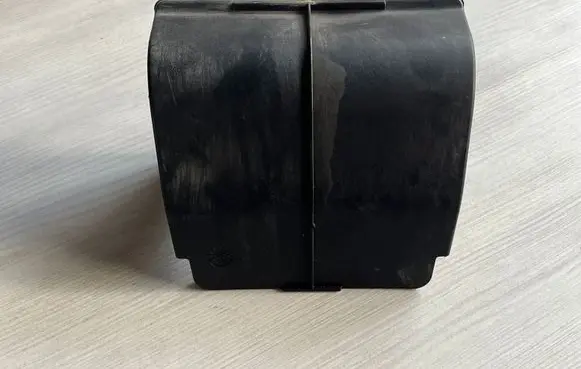 Volvo V70 Air intake duct part 9166092