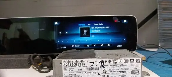 Mercedes-Benz GLC X253 C253 Radio/CD/DVD/GPS head unit A2539008307