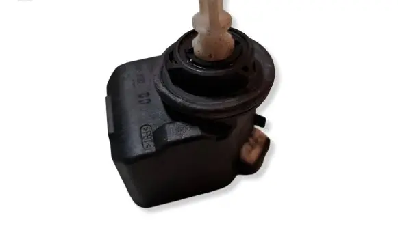 Audi A6 S6 C6 4F Headlight level adjustment motor 00883000