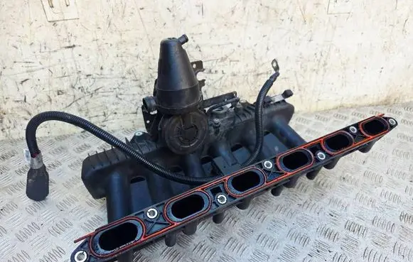 BMW 5 E39 Intake manifold 1427618 11611427618 1703778
