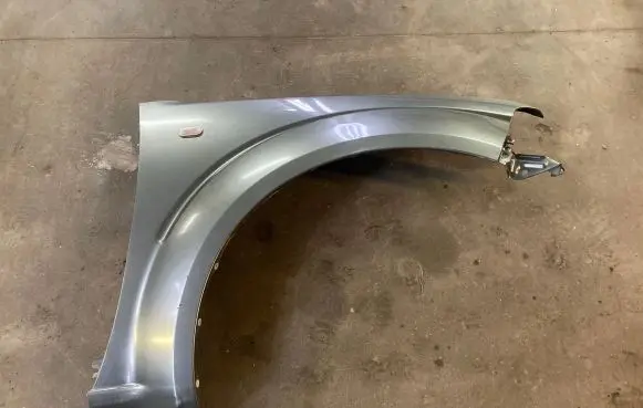Nissan Pathfinder R51 Fender