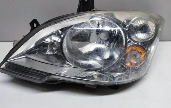 Mercedes-Benz Vito Viano W639 Headlight/headlamp A6398201861