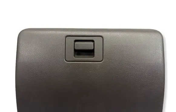 Ford Explorer Glove box 1L2X7806015A 44ZG2443