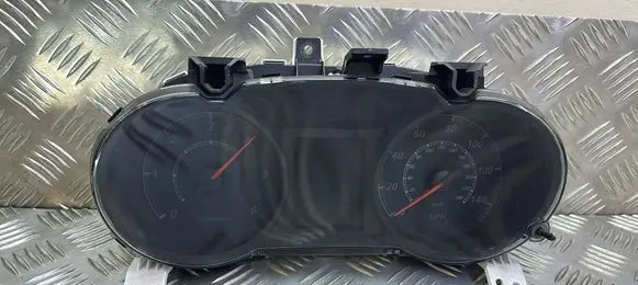 Speedometer (instrument cluster)