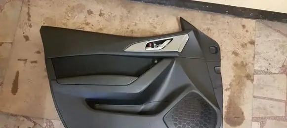 Mazda 3 III Front door card panel trim BACS6846Z