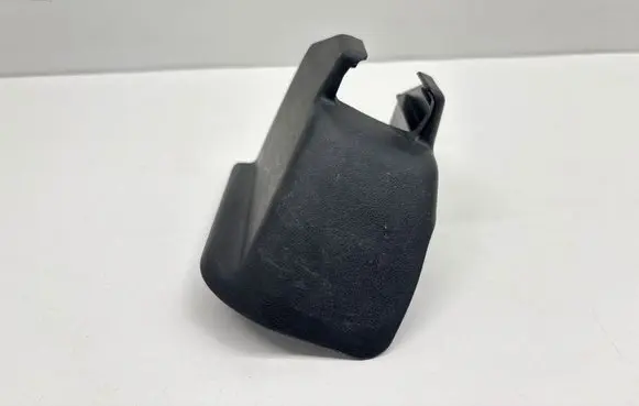 Toyota Prius+ (ZVW40) Seat trim 7215847050