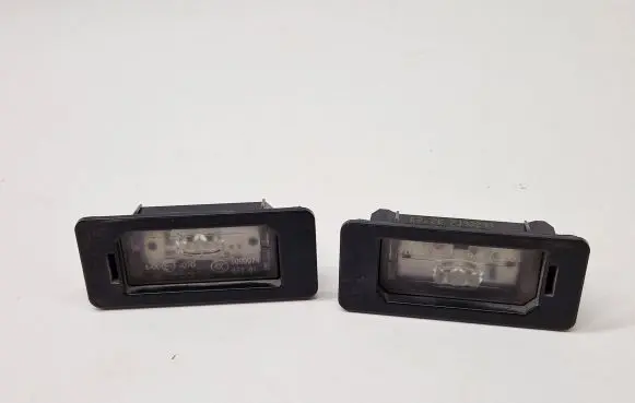 BMW 4 F32 F33 Number plate light 7193293