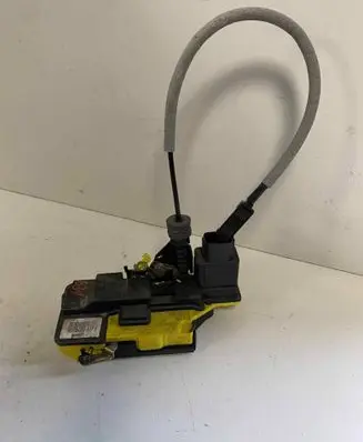 Volvo XC90 Rear door lock 30699756
