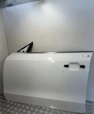 Audi A5 8T 8F Front door