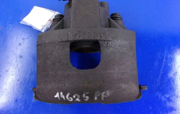 Chrysler Grand Voyager III Front brake caliper