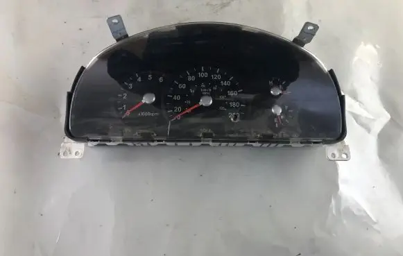 KIA Sorento Speedometer (instrument cluster) 109940033E086 20041214