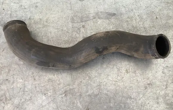 Volvo S60 Intercooler hose/pipe