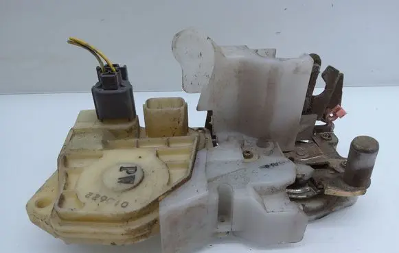 Honda Stream Rear door lock 010622