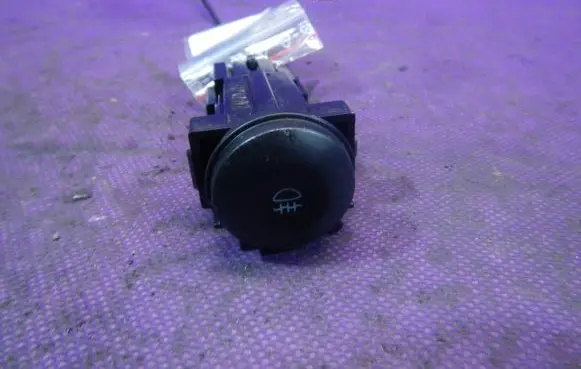 Mitsubishi Colt CZ3 Light switch