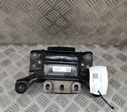 Audi A3 S3 8V Engine mount bracket 5Q0199555BG