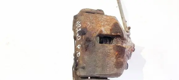 Volkswagen PASSAT B6 Front brake caliper