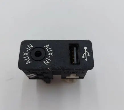 USB socket connector