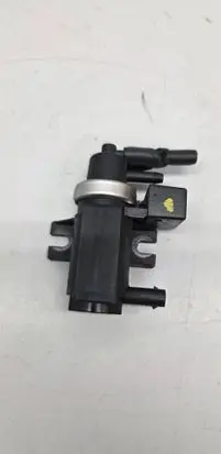Mercedes-Benz A W169 Turbo solenoid valve A0051535528 Z0078200 05t068