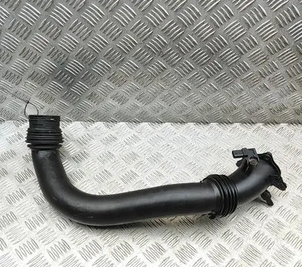 BMW 4 F32 F33 Intercooler hose/pipe 8601683