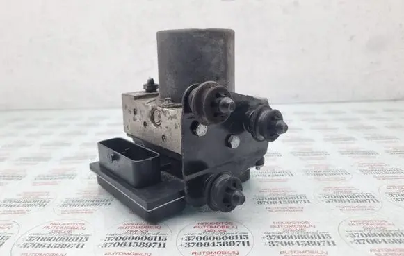 Audi A4 S4 B8 8K ABS Pump 8K0614517ED 8K0907379BF